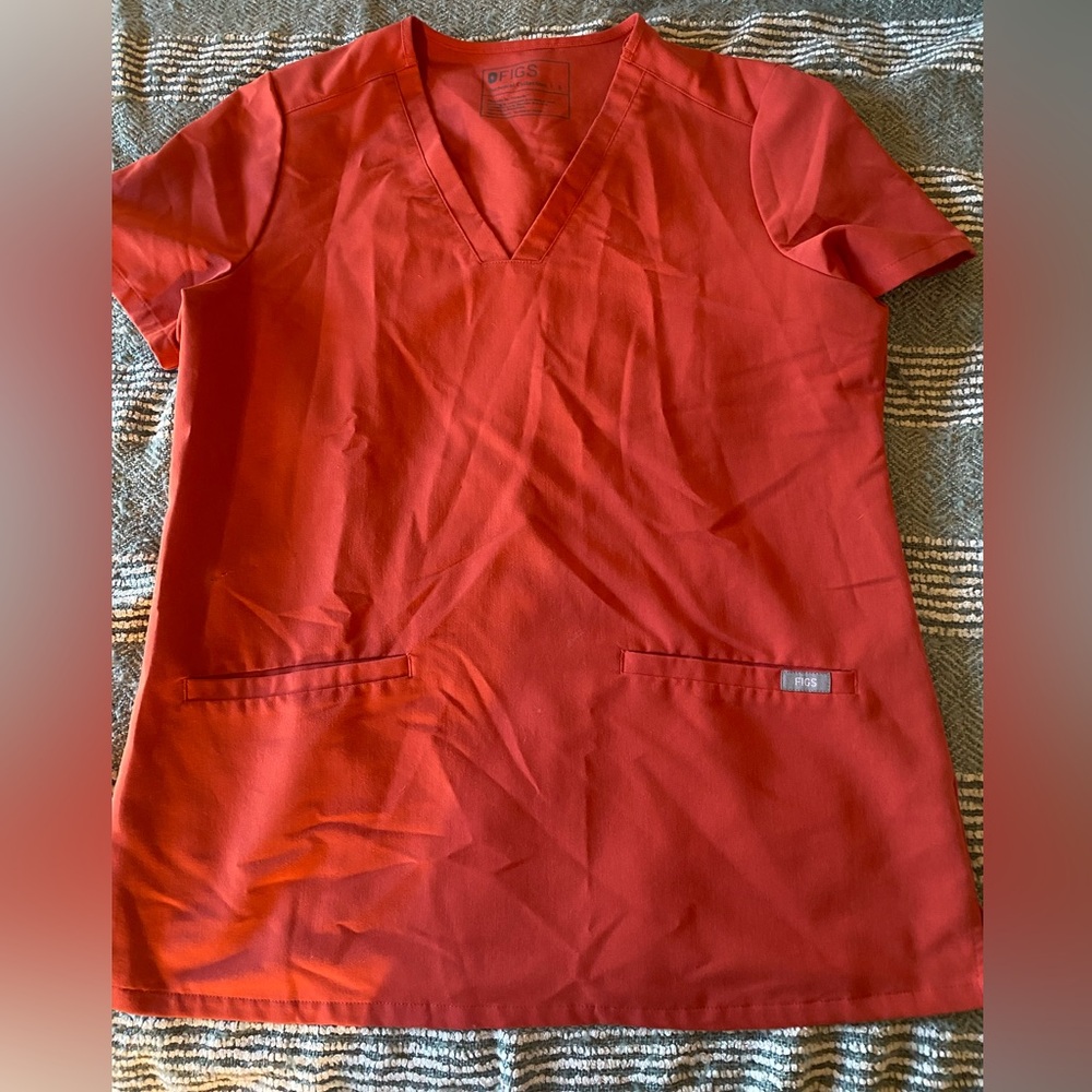 Figs Small Casma Top Clay